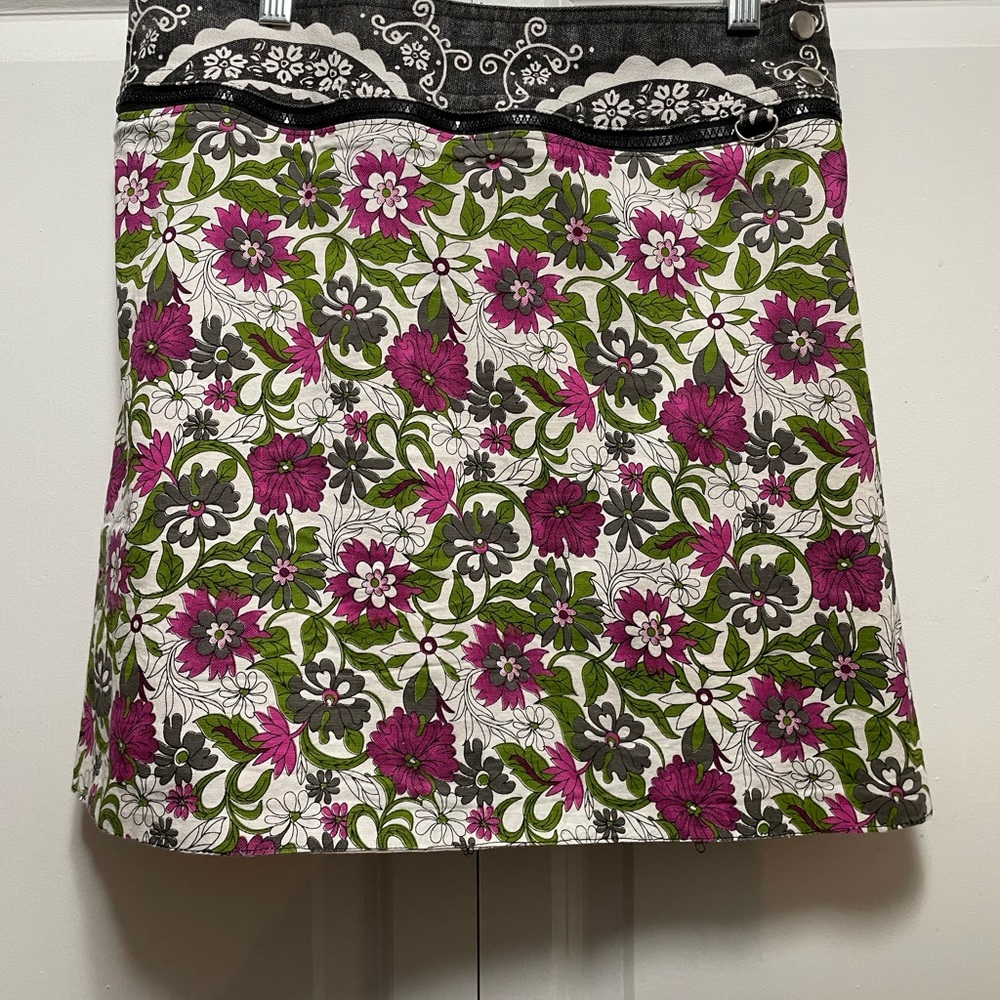 Zand Amsterdam Reversible Adjustable Size Snap Close Skirt Unique - Picture 4 of 6